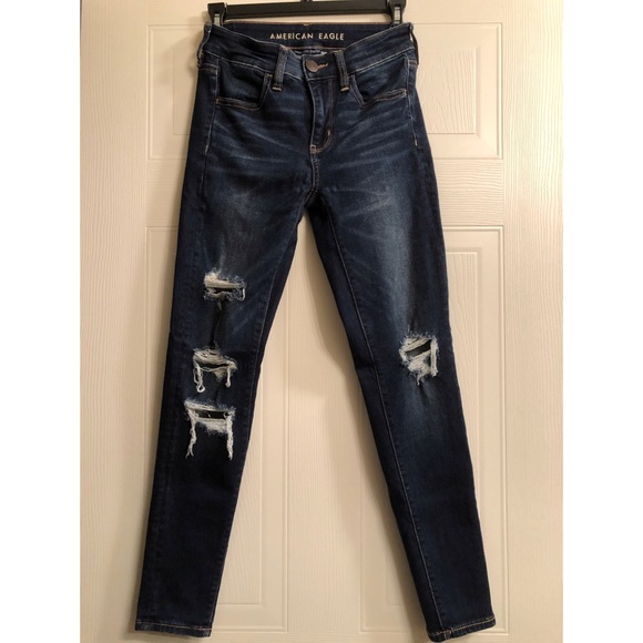 American Eagle Outfitters Denim - American Eagle distressed Jeggings size 2 short
